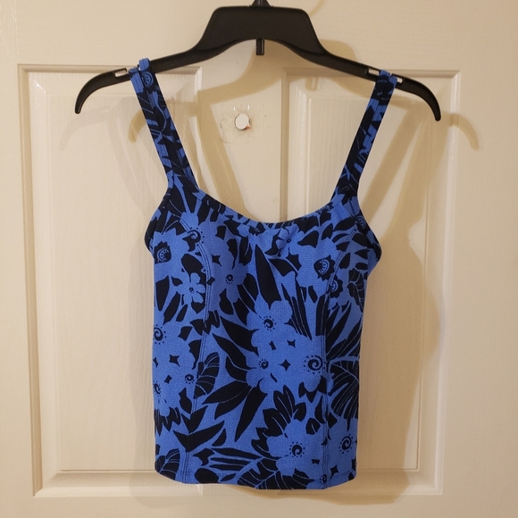 Liz Claiborne size 8 TOP ONLY - Picture 1 of 7